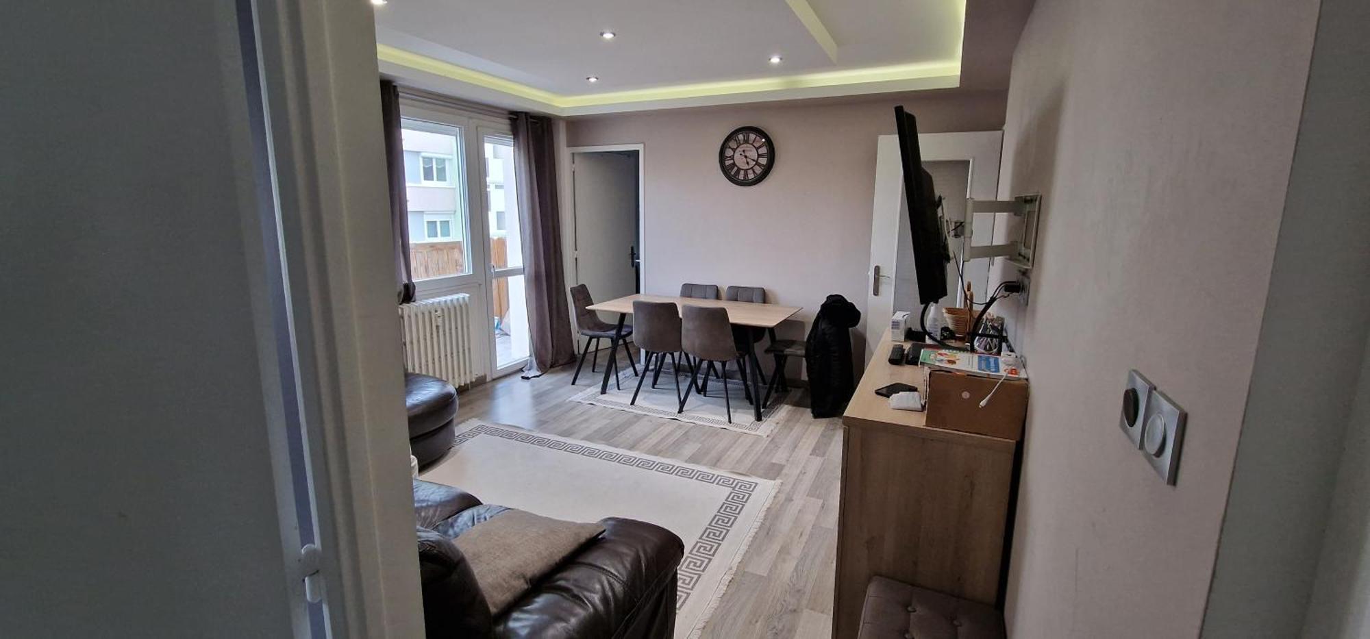 Apartment Centre 2 Saint-Etienne (Loire)